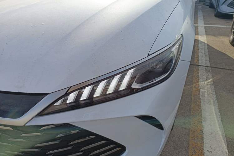 Used BYD Qin PLUS 2025 DM-i Smart Drive 55KM Leading Model
