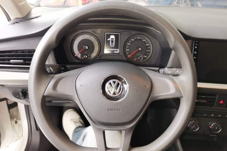 Used Volkswagen Lavida 2018 1.5L Automatic Fashion Edition China V Standard
