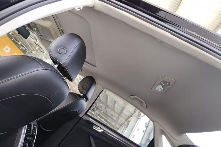 Used Volkswagen Passat 2017 280TSI DSG Luxury Edition
