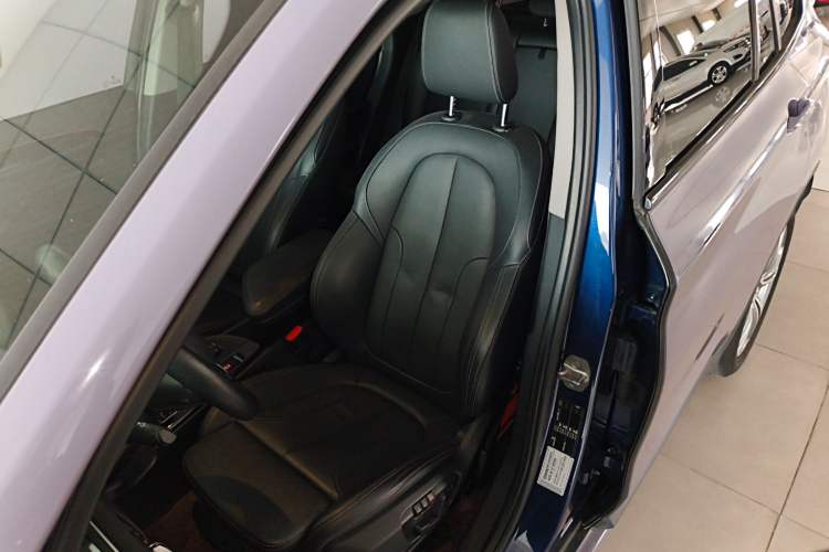 Used BMW X1 2019 sDrive18Li Premium Edition
