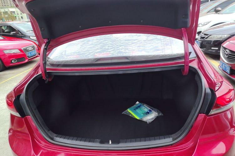 Used Hyundai Elantra 2016 1.6L Automatic ZhiXuan – Elite Version
