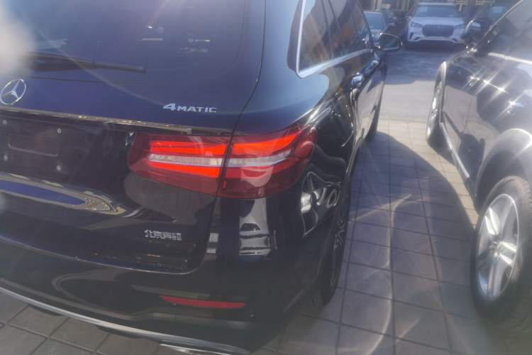 Used Mercedes-Benz GLC 2019 GLC 260 L 4MATIC Dynamic Model