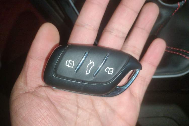 Used MG 5 2023 180 DVVT Manual Fashion Edition
