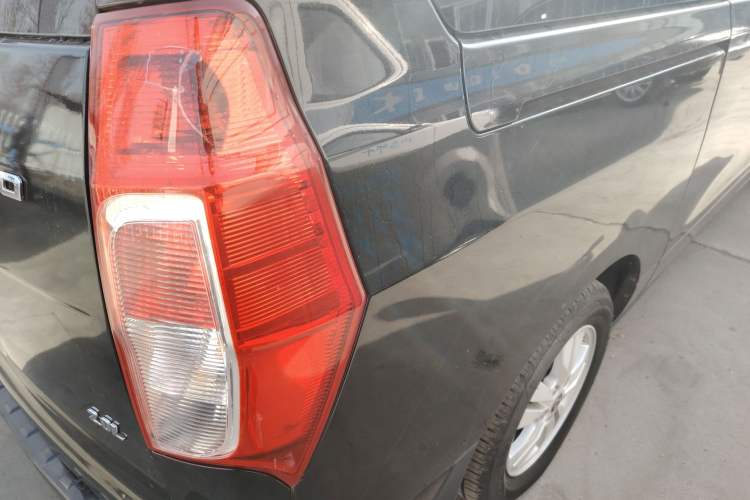 Used FORTHING F600 2016 F600L 2.0L Luxury Model