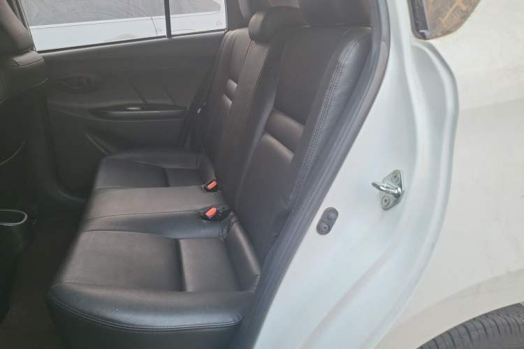 TDK.VehicleDetails.img