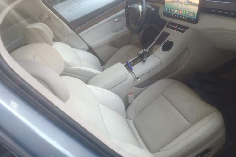 Used Hima AITO M5 2022 Extended-Range Four-Wheel Drive Flagship Edition
