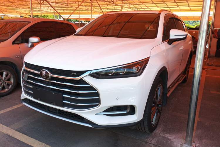 Used BYD Tang 2018 2.0T Automatic SmartConnect Prestige 7-Seater China V Standard