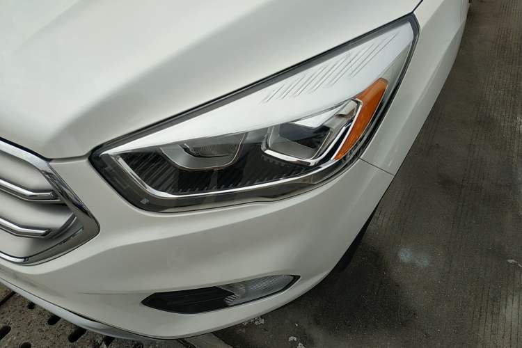 Used Ford Kuga 2017 EcoBoost 180 Two-Wheel-Drive Tiger Leap Model