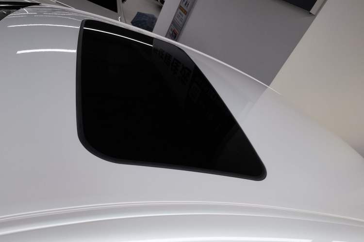 Used Lexus ES 2015 300h Comfort Edition
