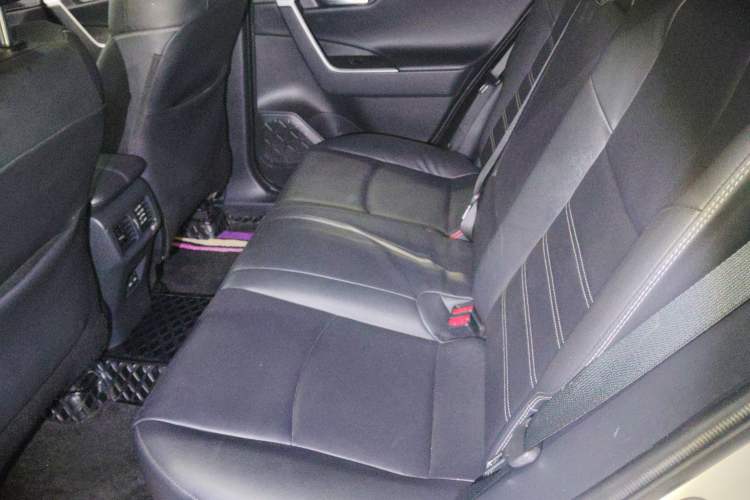 Used Toyota RAV4 2021 2.0L CVT 4x4 Style PLUS Edition