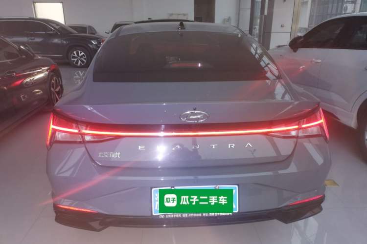 Used Hyundai Elantra 2022 1.5L CVT LUX Prestige Edition