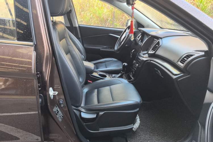 Used HYOSOW S6 2017 1.5T CVT Enjoyment Model
