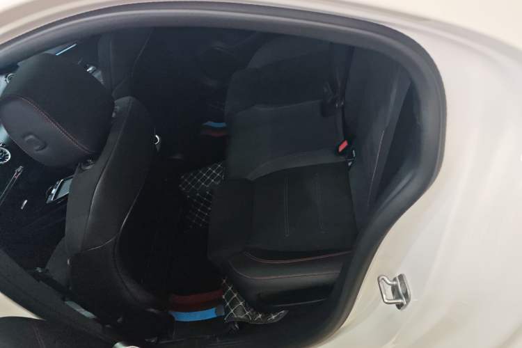 Used Mercedes-Benz A-Class 2024 Updated A 200 L Fashion Version
