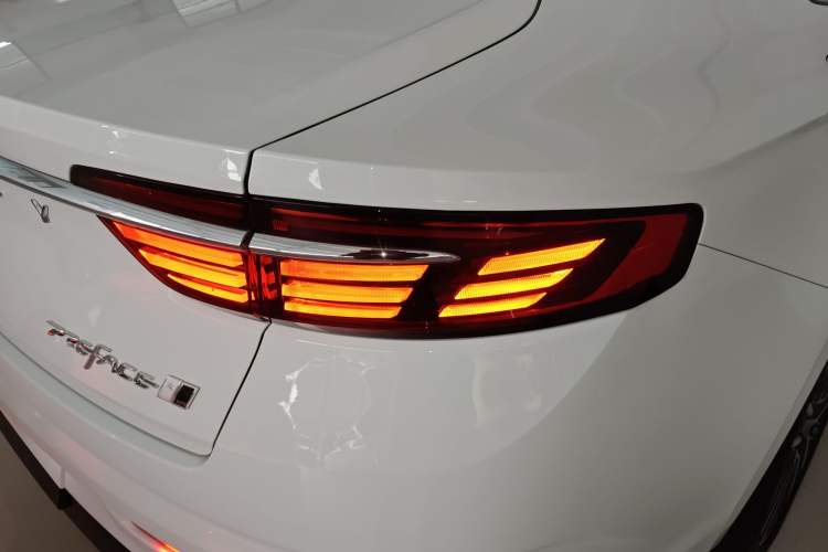 Used Geely Auto Preface 2023 2.0TD Prestige Version