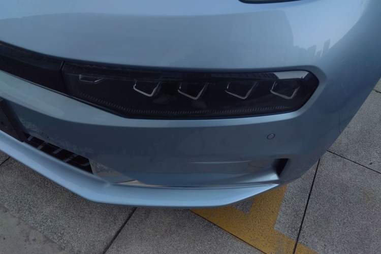 Used Zeekr 001 2022 Ultra-Long Range Dual-Motor YOU Version
