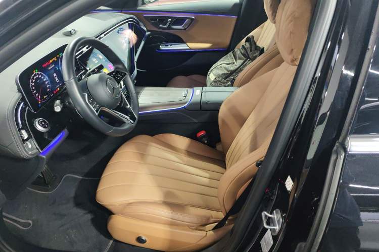 Used Mercedes-Benz E-Class New Energy 2024 E 350 e L Plug-in Hybrid Sedan