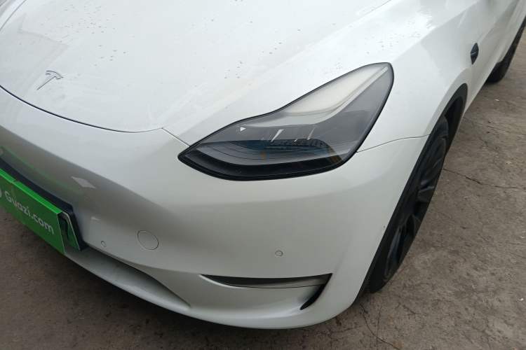 Used Tesla Model Y 2021 Long-Range All-Wheel-Drive Version
