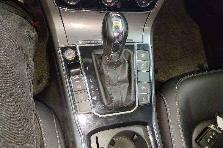 Used Volkswagen Passat 2017 330TSI DSG Luxury Edition