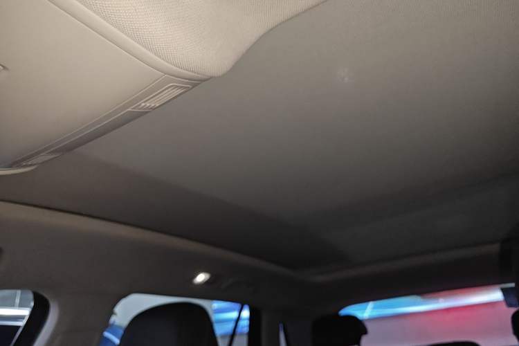 Used Volkswagen Tayron 2019 330TSI Two-Wheel Drive Luxury Model China VI Standard