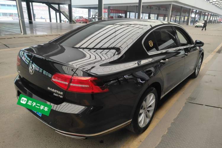 Used Volkswagen Magotan 2019 330TSI DSG Leading Model China VI Standard
