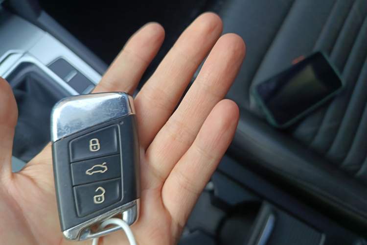 Used Volkswagen Variant 2018 380TSI Two-Wheel Drive Comfort Edition
