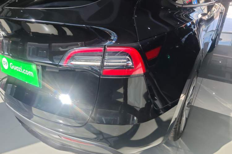 Used Tesla Model Y 2022 Rear-Wheel-Drive Version
