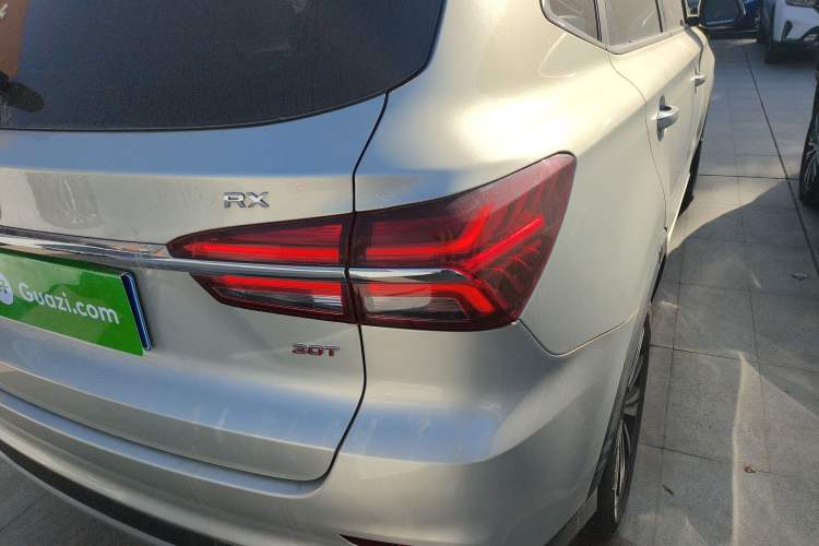 Used Roewe RX5 2020 20T Automatic 4G Connected Million Edition
