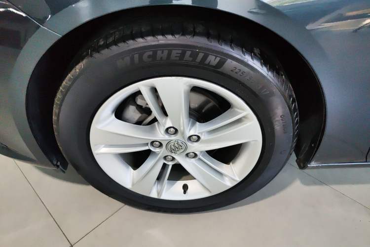 Used Buick Regal 2019 Revised 20T Luxury Version China VI Standard
