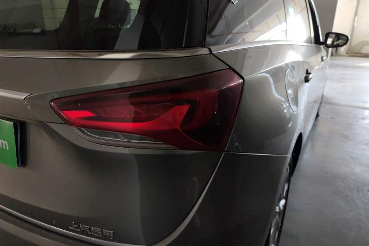 Used Buick GL6 2018 18T 6-Seater Luxury Model
