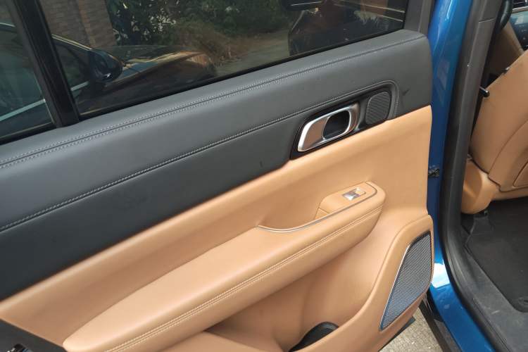 Used Li Auto ONE 2020 Extended-Range 6-Seater Version
