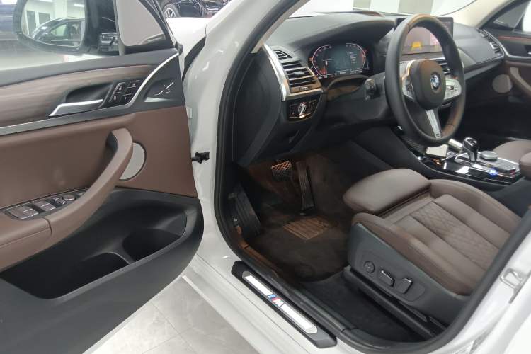 Used BMW X3 2023 Restyled xDrive30i Leading Edition M Night Sky Package