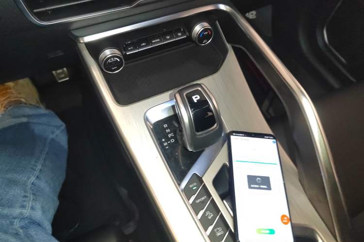 Used Geely Auto Coolray 2019 Sport Model 260T DCT Battle China V Standard
