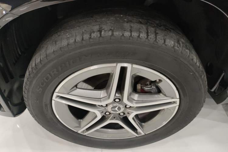 Used Mercedes-Benz GLE 2021 GLE 450 4MATIC Stylish Model
