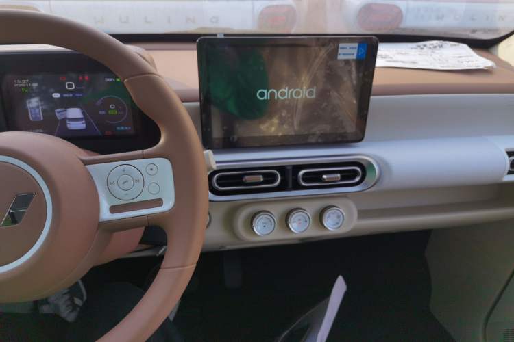 Used Wuling Hongguang MINIEV 2024 3rd Generation 215km Youth Edition
