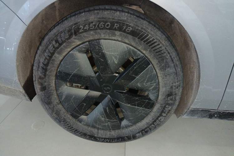 Used Li Auto MEGA 2024 Ultra Model
