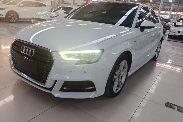 Used Audi A3 2019 Limousine 35 TFSI Fashion Edition China V standard
