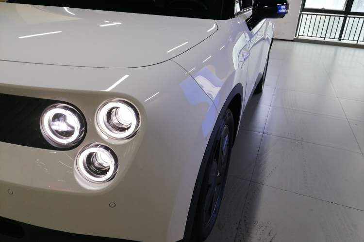 Used  firefly 2025 Free Edition
