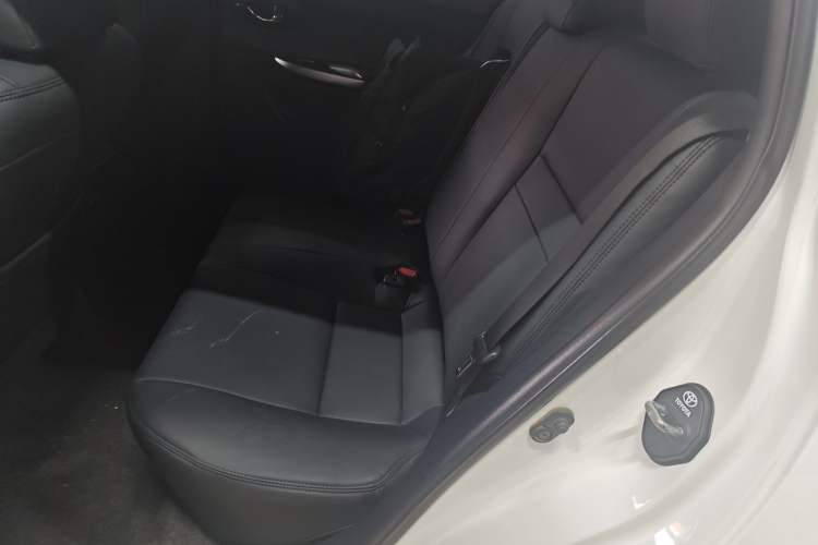 Used Toyota YARiS L 2015 1.5E Automatic Charm Edition