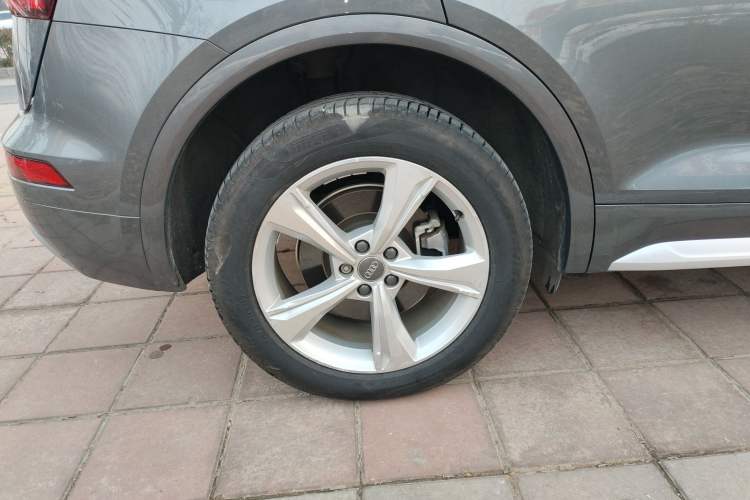 Used Audi Q5L 2020 Revised 40 TFSI Prestige Edition
