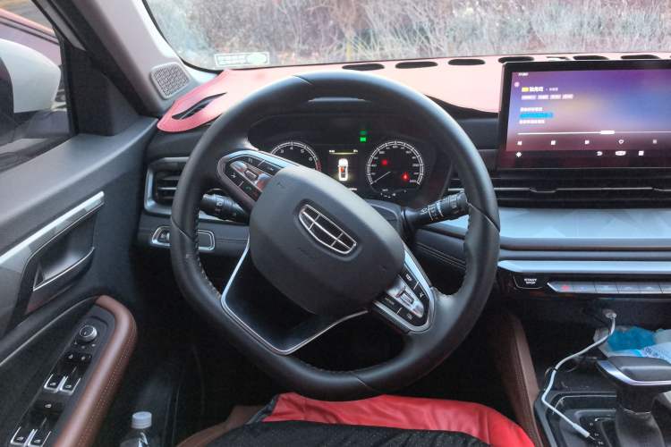 Used Geely Auto Vision X6 2021 PRO 1.4T Automatic Prestige Model