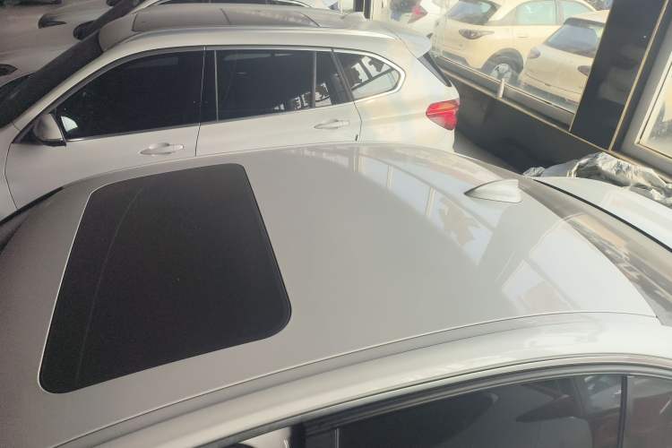 TDK.VehicleDetails.img