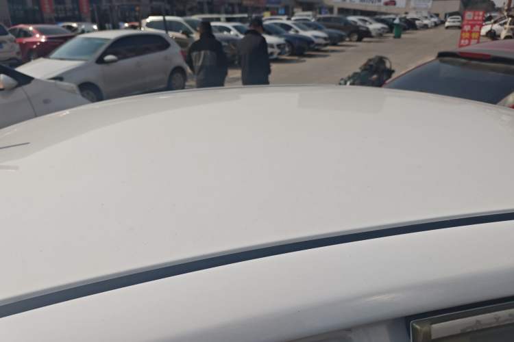 Used Chevrolet Sail 2013 Sedan 1.2L Manual Fashionable Happiness Edition
