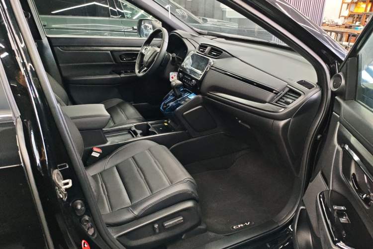 Used Honda CR-V 2021 240TURBO CVT 2WD Black Jazz Edition
