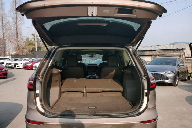 Used Volkswagen Viloran 2020 330TSI Business Edition