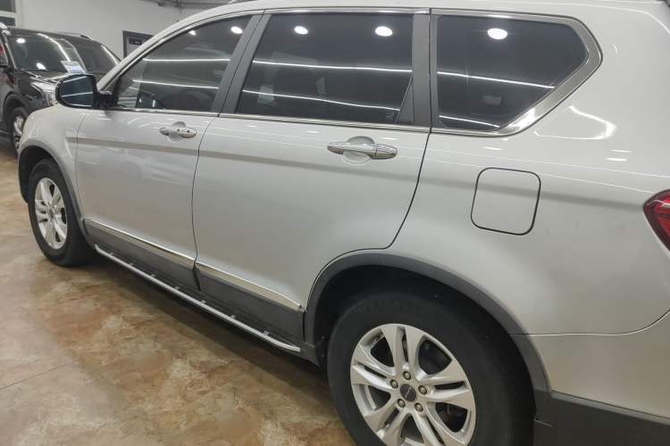 Used Haval H6 2015 Revised Version Sport Edition 1.5T Manual Transmission Two-Wheel Drive Elite Grade