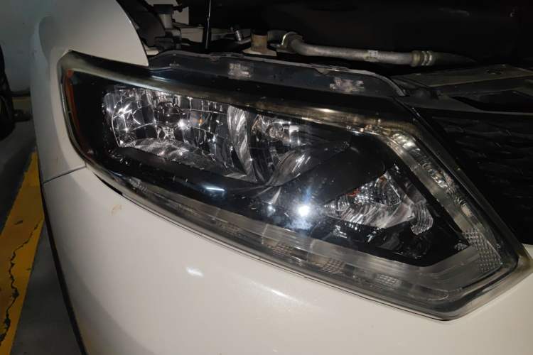 Used Nissan X-Trail 2014 2.5L CVT Luxury Edition 4WD
