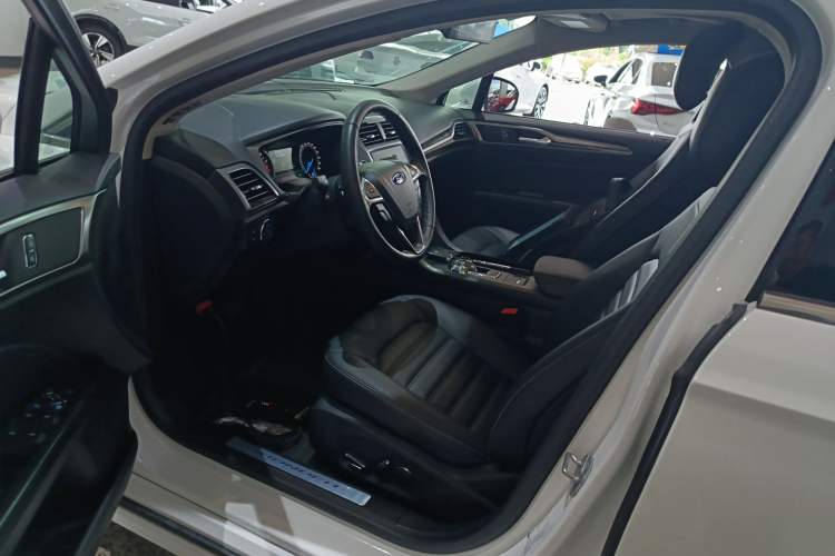 Used Ford Mondeo 2018 EcoBoost 180 Smart Control Fashion Model China V Standard
