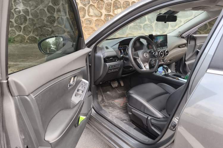 Used Nissan Sylphy 2023 1.6L CVT Enjoyment Edition
