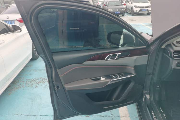 Used Lynk & Co 02 2019 High-Energy Edition 2.0T Automatic Two-Wheel Drive Zhaoban Model China VI Standard
