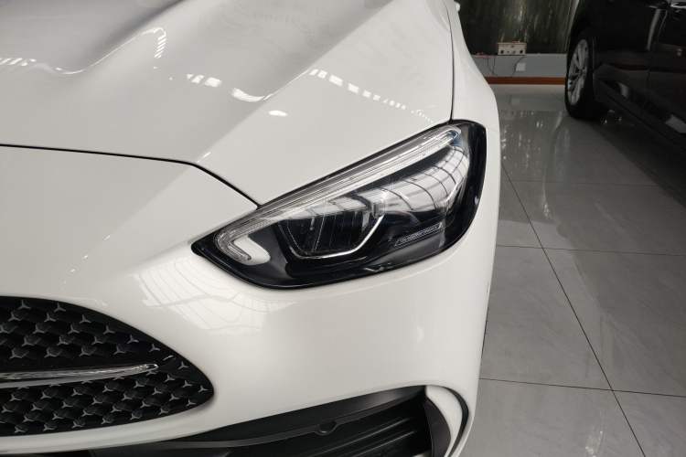 Used Mercedes-Benz C-Class 2024 Facelift C 260 L Night Edition Sport Version
